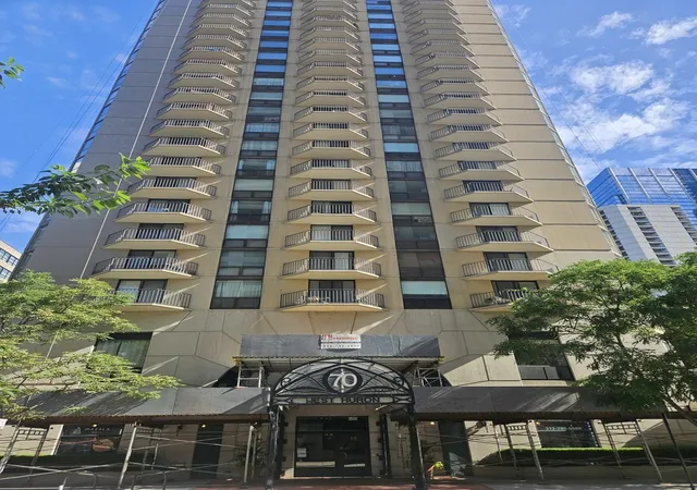 Photo 1 of Sale Pending at 70 W Huron St #809, Chicago, IL 60654 | MLS# 12709225 | Listing updated on 2026-07-29