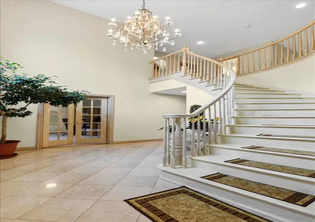 Photo 3 of Single family home for sale at 1922 Deercrest Ln, Northbrook, IL 60062 | MLS# 12709232 | Listing updated on 2026-09-14