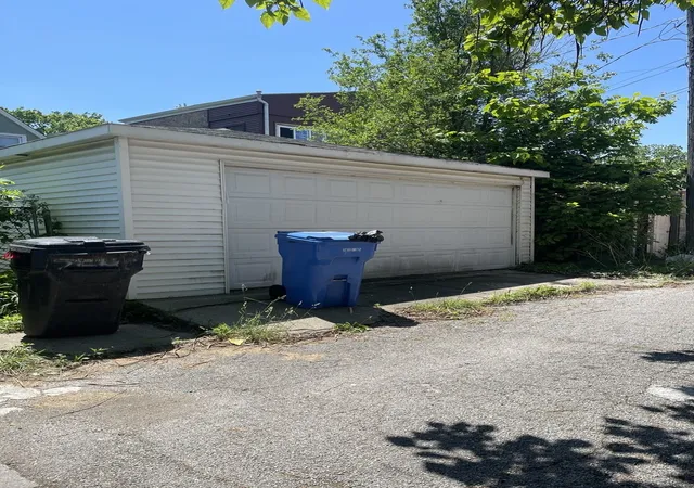 Photo 3 of Single family home for sale at 1032 W 88th Street, Chicago, IL 60620 | MLS# 12709239 | Listing updated on 2026-07-24