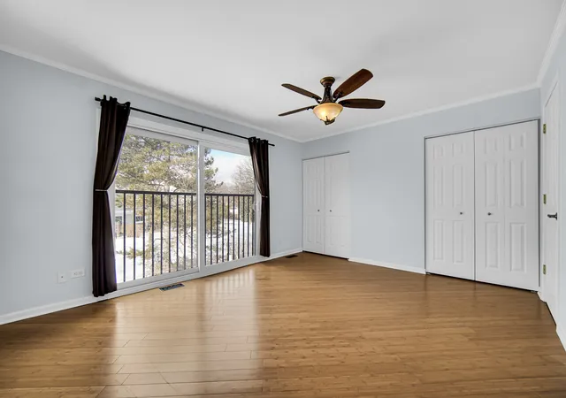 Photo 3 of Townhouse for sale at 6318 Prideham St, Downers Grove, IL 60516 | MLS# 12709259 | Listing updated on 2026-08-15