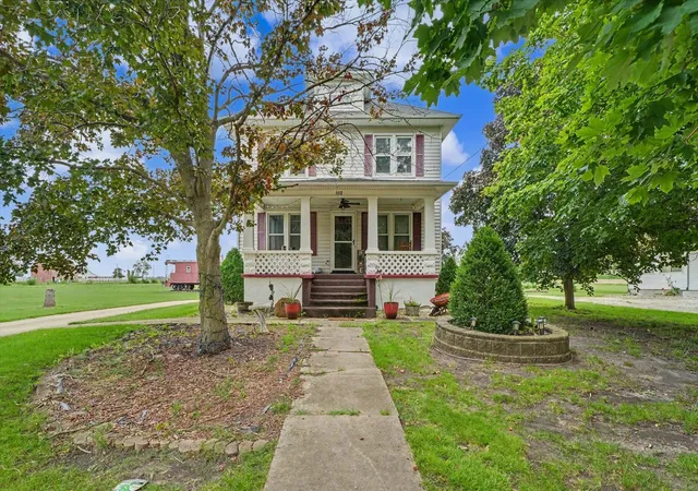 1st image of 102 N Pine St, Buckley, IL 60918 | MLS# 12709386