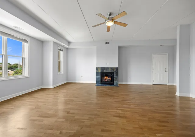 5th image of 2618 W Diversey Ave, Chicago, IL 60647