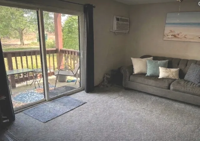 Listing Photo 3 - Condo for sale in building located at 1000 Spruce St, Glendale Heights, IL 60139 - Unit #1A