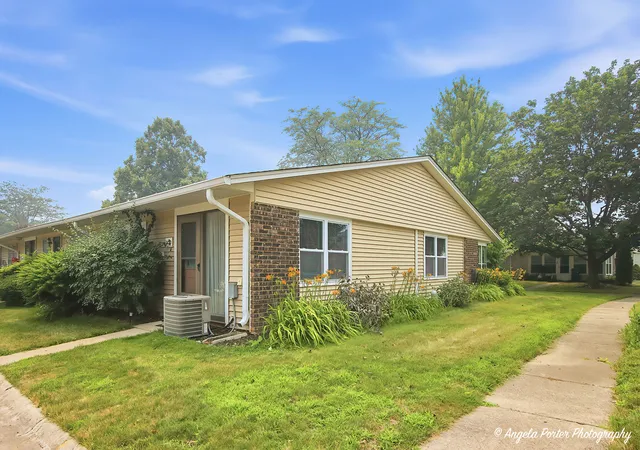 2nd image of 7323 Chevy Chase Ct #43, Fox Lake, IL 60020 | MLS# 12709592