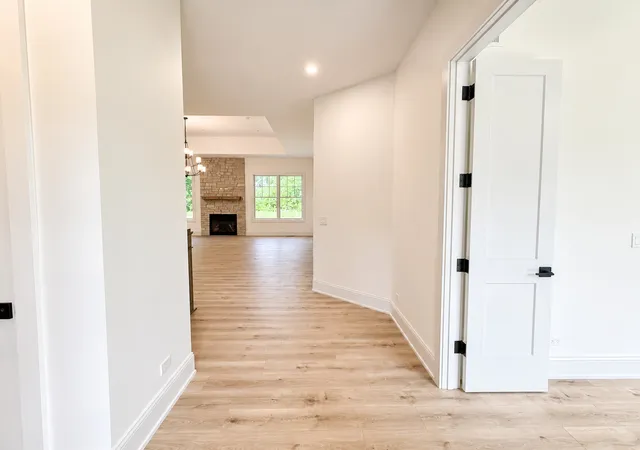 2nd image of 23984 N Red Oak Ct, Lake Zurich, IL 60047 | MLS# 12709612
