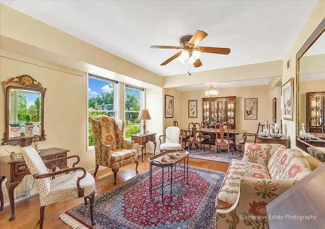 Photo 4 of Single family home for sale at 143 Woodstock Ave, Clarendon Hills, IL 60514 | MLS# 12709627 | Listing updated on 2026-09-24