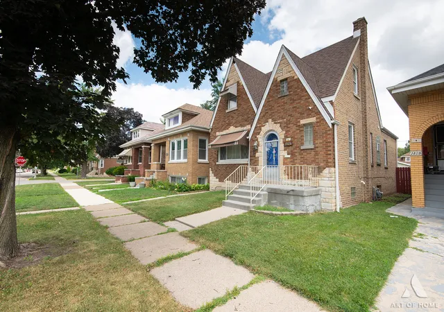 4th image of 3805 Euclid Ave, Berwyn, IL 60402 | MLS# 12709636