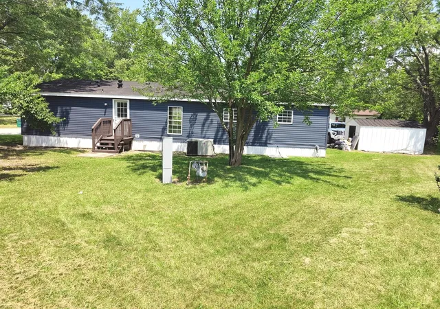 Photo 4 of Manufactured home for sale at 2464 East 29th Rd #113, Seneca, IL 61360 | MLS# 12709649 | Listing updated on 2026-10-01