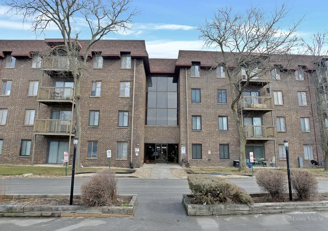1st image of 840 Elder Rd #A405, Homewood, IL 60430 | MLS# 12709655