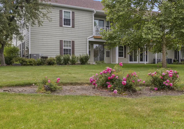 Photo 2 of Condo for sale at (Undisclosed), Streamwood, IL 60107 | MLS# 12709672 | Listing updated on 2026-09-01