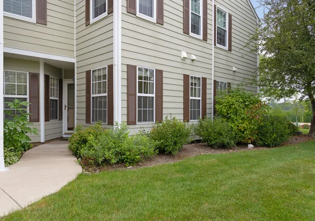Photo 3 of Condo for sale at (Undisclosed), Streamwood, IL 60107 | MLS# 12709672 | Listing updated on 2026-09-01