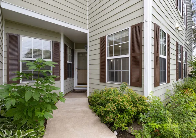 Photo 3 of Condo for sale at (Undisclosed), Streamwood, IL 60107 | MLS# 12709672 | Listing updated on 2026-09-01