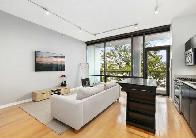 Photo 4 of Sale Pending at (Undisclosed), Chicago, IL 60642 | MLS# 12709722 | Listing updated on 2026-09-13