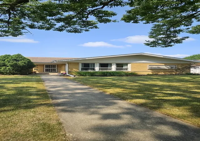 3rd image of 1614 Forest Rd, La Grange Park, IL 60526 | MLS# 12709758