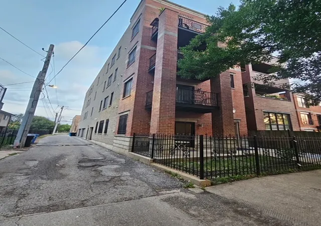 Photo 2 of Condo for sale at 2113 W Gladys Ave #2S, Chicago, IL 60612 | MLS# 12709770 | Listing updated on 2026-08-11