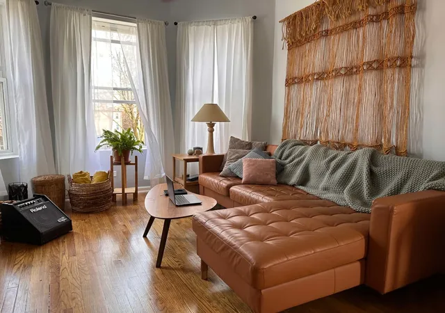 Photo 4 of Sale Pending at 852 N Springfield Ave, Chicago, IL 60651 | MLS# 12709857 | Listing updated on 2026-07-27