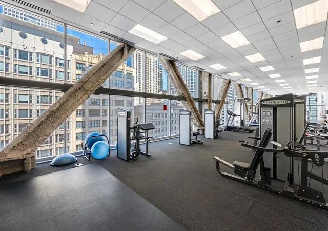 16th image of 8 E Randolph St #3208, Chicago, IL 60601 | MLS# 12709890