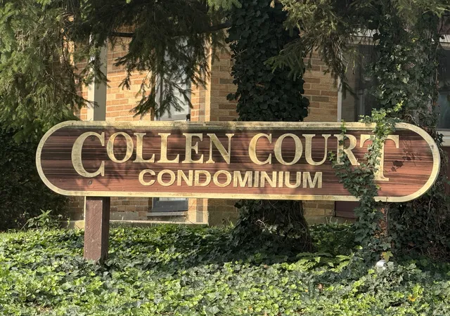 Listing Photo 4 - Condo for sale in building located at 1320 Lore Ln, Lombard, IL 60148 - Unit #2-114