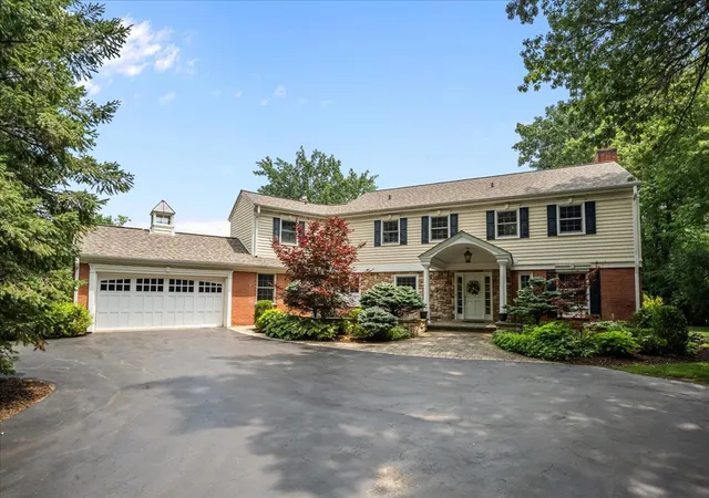 1st image of 455 Rockefeller Rd, Lake Forest, IL 60045 | MLS# 12709940