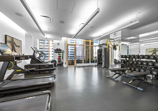 2nd image of 118 E Erie St, Chicago, IL 60611
