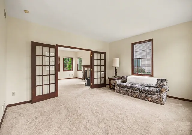 Photo 4 of Single family home for sale at 1207 David A Barry Dr, Shorewood, IL 60404 | MLS# 12710129 | Listing updated on 2026-10-05