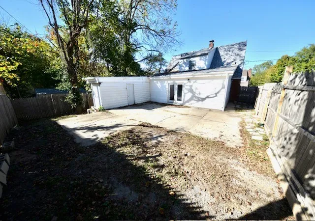 Photo 4 of Single family home for sale at 1501 Viola Ave, Mount Vernon, IL 62864 | MLS# 12710148 | Listing updated on 2026-10-27