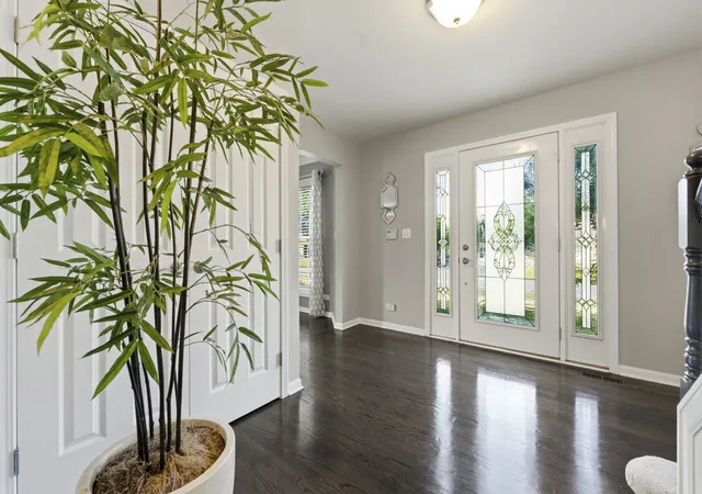 Photo 3 of Single family home for sale at 1494 Polo Dr, Bartlett, IL 60103 | MLS# 12710153 | Listing updated on 2026-08-25