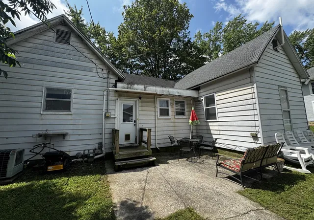 18th image of 507 W South St, Pinckneyville, IL 62274 | MLS# 12710235