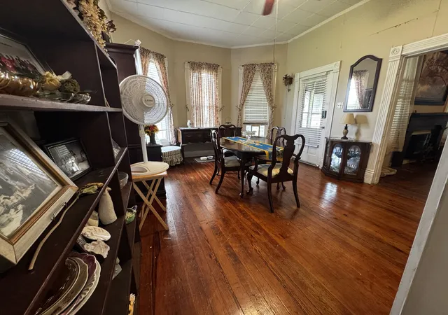 Photo 3 of Sale Pending at 507 W South St, Pinckneyville, IL 62274 | MLS# 12710235 | Listing updated on 2026-07-24