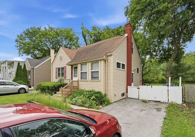 1st image of 3857 217th St, Matteson, IL 60443 | MLS# 12710286