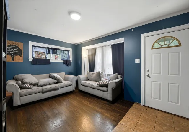 2nd image of 3857 217th St, Matteson, IL 60443 | MLS# 12710286