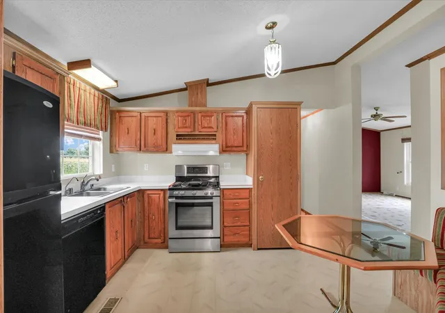 Photo 3 of Single family home for sale at 425 County Rd 1575 E, Philo, IL 61864 | MLS# 12710300 | Listing updated on 2026-09-09