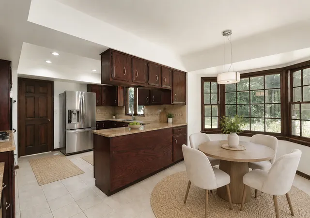 Photo 3 of Single family home for sale at 1650 Clendenin Ln, Riverwoods, IL 60015 | MLS# 12710325 | Listing updated on 2026-08-12