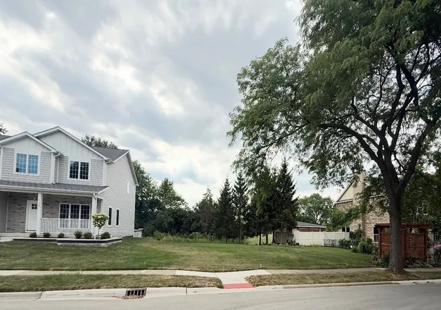 Photo 1 of Land for sale at 1140 Honeysuckle Dr, Wheeling, IL 60090 | MLS# 12710327 | Listing updated on 2026-07-31