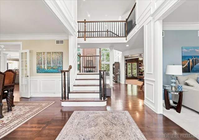 Photo 3 of Mansion for sale at 3n956 Walt Whitman Rd, St. Charles, IL 60175 | MLS# 12710397 | Listing updated on 2026-08-29