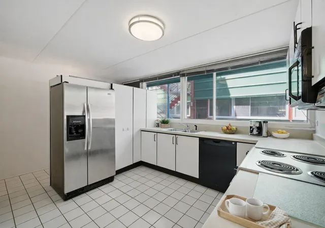 3rd image of 840 Michigan Ave, Evanston, IL 60202
