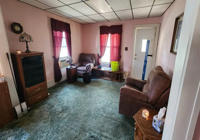 2nd image of 1543 26th St, Rock Island, IL 61201 | MLS# 12710523