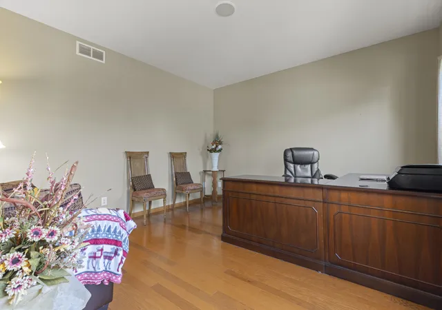 Photo 3 of Single family home for sale at 706 W Hampton Ave, Loves Park, IL 61111 | MLS# 12710537 | Listing updated on 2026-09-06