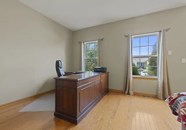 Photo 4 of Single family home for sale at 706 W Hampton Ave, Loves Park, IL 61111 | MLS# 12710537 | Listing updated on 2026-09-06