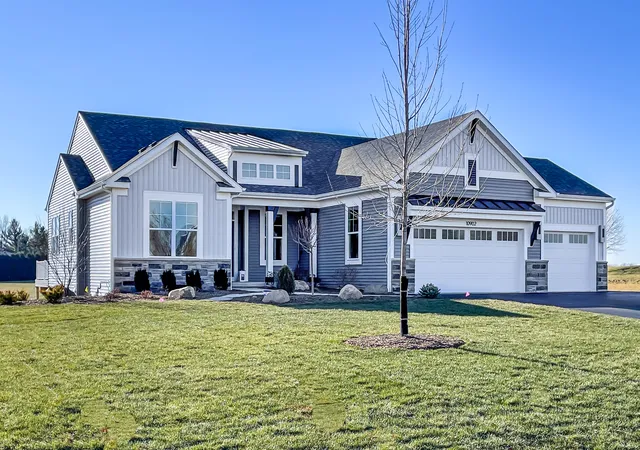 Photo 1 of Single family home for sale at 21377 W Sylvan Dr, Mundelein, IL 60060 | MLS# 12710541 | Listing updated on 2026-07-27