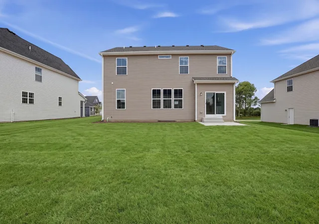 Photo 2 of Single family home for sale at 311 Cold Spring St, Algonquin, IL 60102 | MLS# 12710591 | Listing updated on 2026-09-15