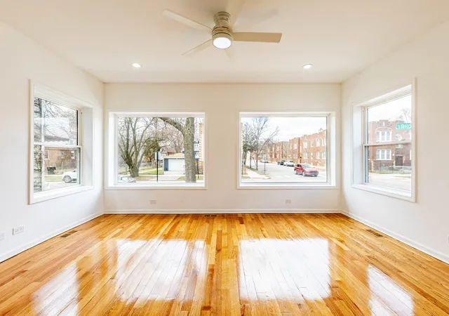 Photo 3 of Sale Pending at 7601 S Rhodes Ave, Chicago, IL 60619 | MLS# 12710610 | Listing updated on 2026-08-11