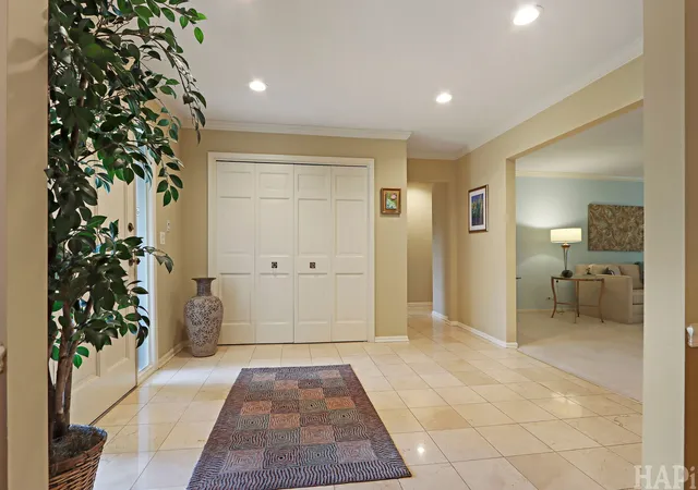 Photo 3 of Single family home for sale at 1426 Woodhill Dr, Northbrook, IL 60062 | MLS# 12710646 | Listing updated on 2026-08-14