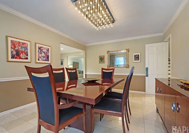 Photo 4 of Single family home for sale at 1426 Woodhill Dr, Northbrook, IL 60062 | MLS# 12710646 | Listing updated on 2026-08-14