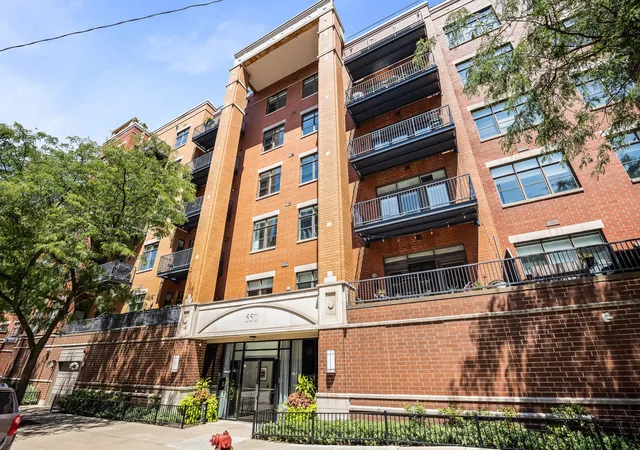 Photo 1 of Condo for sale at 550 W Fulton St #307, Chicago, IL 60661 | MLS# 12710671 | Listing updated on 2026-09-12