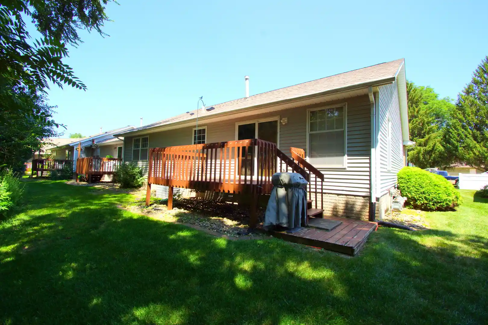 Listing Photo 22 - Condo for sale in 2623 1st St Ct located at 2623 1st St Ct, Moline, IL 61265 - Unit 2623 1st Street Ct