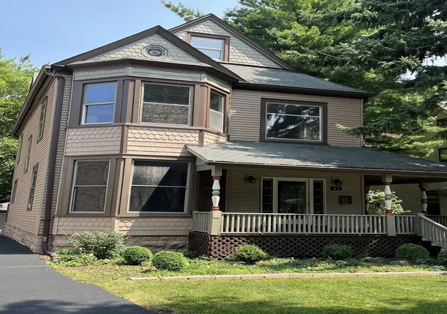 Photo 2 of Single family home for sale at 61 7th Avenue, La Grange, IL 60525 | MLS# 12710721 | Listing updated on 2026-09-07
