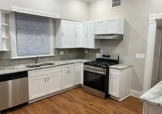 Photo 3 of Single family home for sale at 61 7th Avenue, La Grange, IL 60525 | MLS# 12710721 | Listing updated on 2026-09-07