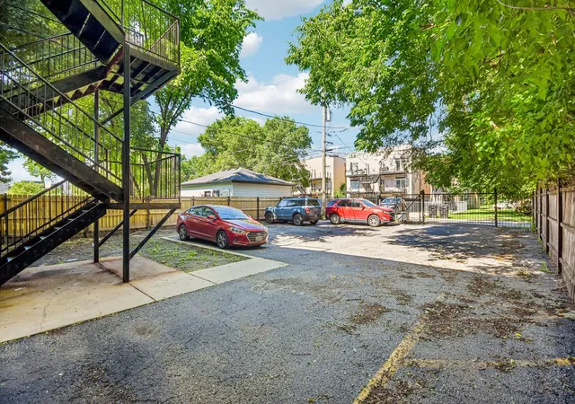 image of 6526 S Kimbark Ave, Chicago, IL 60637