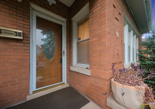 Photo 3 of Single family home for sale at 5438 W Melrose St, Chicago, IL 60641 | MLS# 12710808 | Listing updated on 2026-07-26